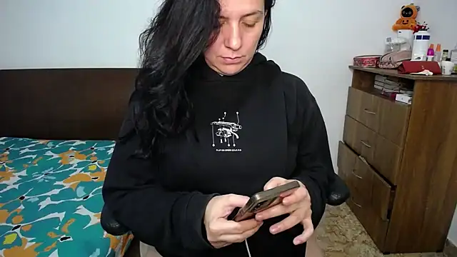 alexa milsf online show from May 6, 2026, 2:29 am