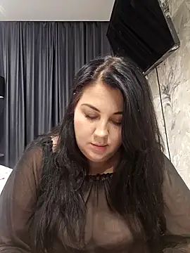 Bella Aleks online show from February 1, 2026, 5:00 pm