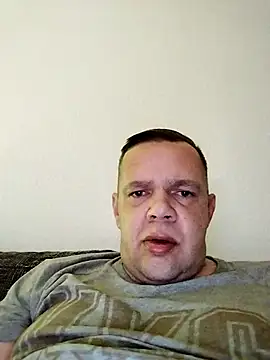 Snapshot of bigdicksperm83 chatting on November 9, 2025, 4:44 am bigdicksperm83 online show from November 9, 2025, 4:44 am