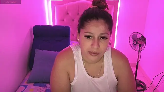 Snapshot of Nazlyy30 chatting on October 31, 2025, 3:18 am Nazlyy30 online show from October 31, 2025, 3:18 am