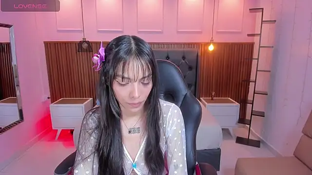 Snapshot of AMELIELEONE chatting on September 27, 2025, 11:48 am AMELIELEONE online show from September 27, 2025, 11:48 am