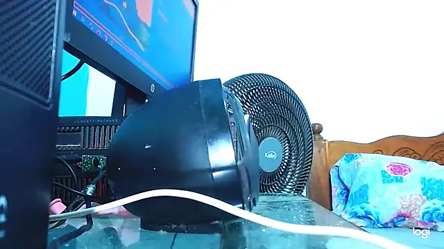 Snapshot of cositarrica_xxx chatting on February 27, 2025, 12:45 pm cositarrica xxx online show from February 27, 2025, 12:45 pm