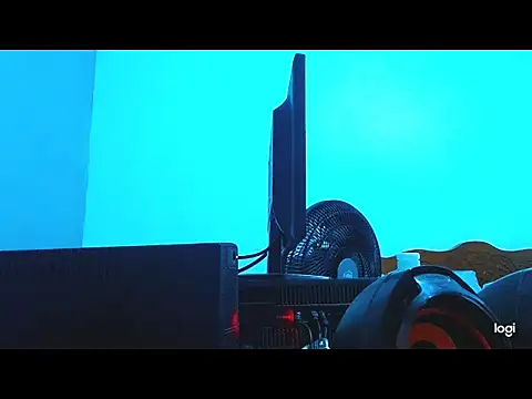 Snapshot of cositarrica_xxx chatting on March 10, 2025, 11:38 pm cositarrica xxx online show from March 10, 2025, 11:38 pm