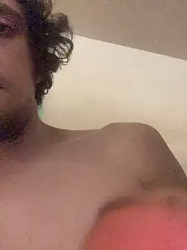 ohboy6923 online show from November 22, 2025, 2:43 am