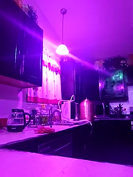 Snapshot of ScarletCallings420 chatting on February 27, 2025, 4:32 pm ScarletCallings420 online show from February 27, 2025, 4:32 pm