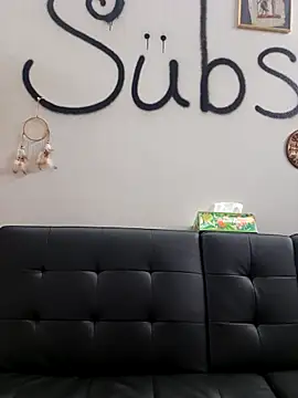 Snapshot of ScarletCallings420 chatting on October 24, 2025, 1:40 pm ScarletCallings420 online show from October 24, 2025, 1:40 pm