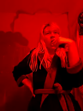 ScarletCallings420 online show from November 10, 2025, 7:02 pm