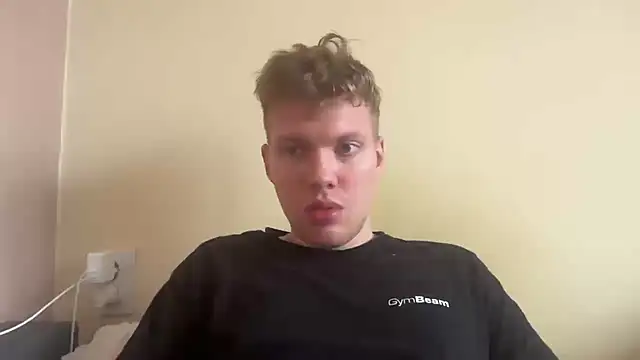 sexybooii6968 online show from May 17, 2026, 10:33 am