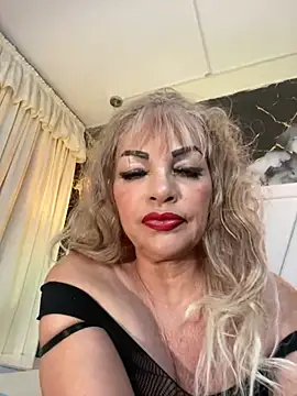 scarlett sexx69 online show from July 1, 2026, 11:45 am