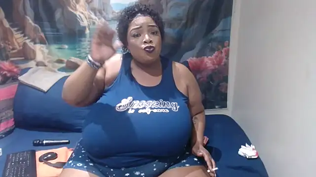 Snapshot of xGIANTEBONY30x chatting on June 30, 2026, 3:51 am xGIANTEBONY30x online show from June 30, 2026, 3:51 am