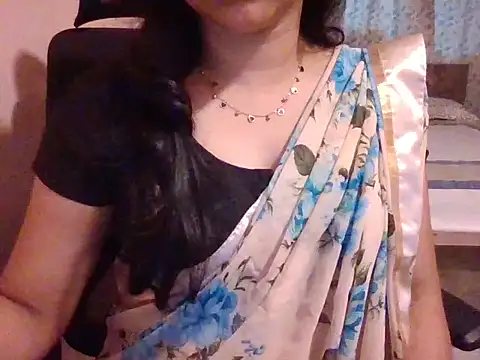 Snapshot of Pinky_4 chatting on September 20, 2025, 11:00 am Pinky 4 online show from September 20, 2025, 11:00 am