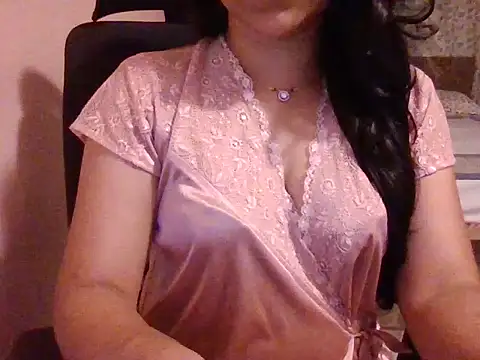 Snapshot of Pinky_4 chatting on September 24, 2025, 6:44 pm Pinky 4 online show from September 24, 2025, 6:44 pm