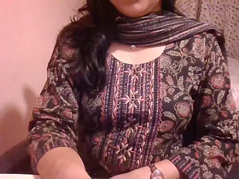 Pinky 4 online show from January 10, 2026, 2:19 pm