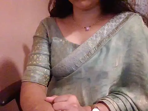 Pinky 4 online show from March 18, 2026, 6:05 am