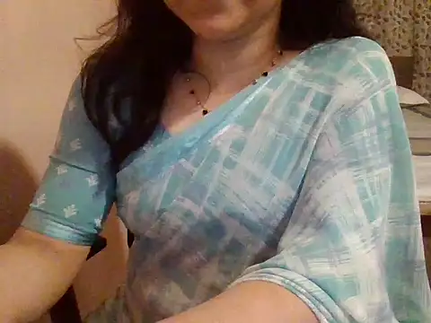 Pinky 4 online show from April 28, 2026, 2:44 pm