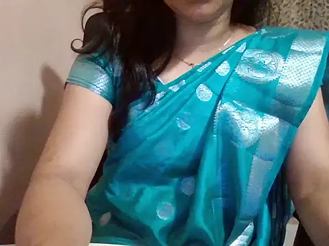 Pinky 4 online show from May 1, 2026, 2:21 pm