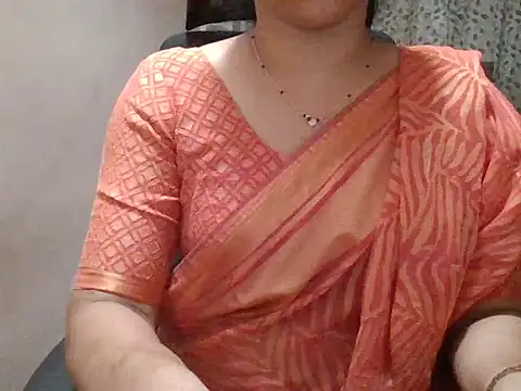 Snapshot of Pinky_4 chatting on August 6, 2026, 10:00 pm Pinky 4 online show from August 6, 2026, 10:00 pm