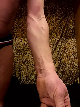 69sexyiestass online show from January 11, 2026, 6:02 pm