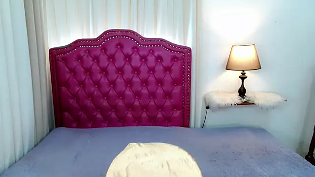 DreamLADYBOY online show from March 3, 2026, 3:12 am