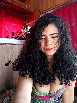 Snapshot of Simone_Miller chatting on February 18, 2025, 8:14 pm Simone Miller online show from February 18, 2025, 8:14 pm