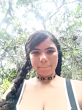 Snapshot of Simone_Miller chatting on March 3, 2025, 1:53 pm Simone Miller online show from March 3, 2025, 1:53 pm