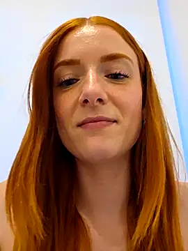 Evelyn Jade online show from September 13, 2025, 6:18 pm