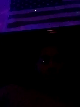 BIG-CkD F online show from October 17, 2025, 4:48 am