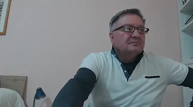 YOU6me online show from December 26, 2024, 3:10 pm