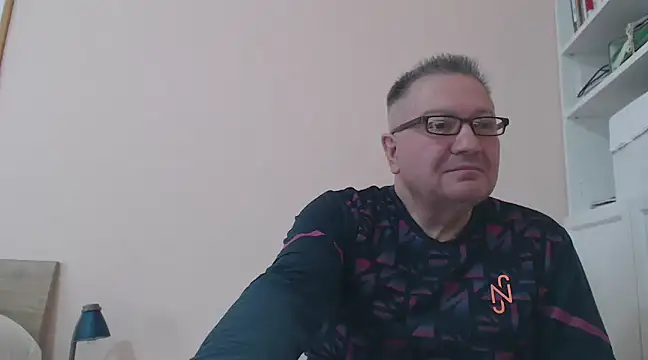 YOU6me online show from January 1, 2025, 11:49 am