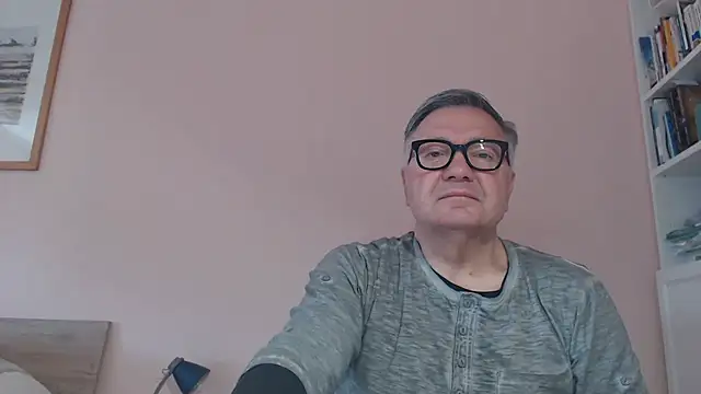 YOU6me online show from April 28, 2026, 7:24 am