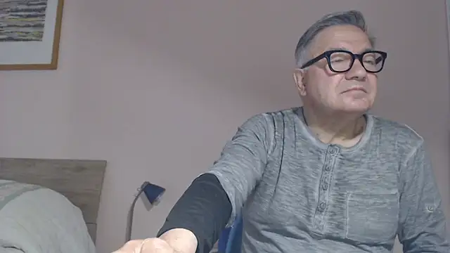 YOU6me online show from April 30, 2026, 7:58 am