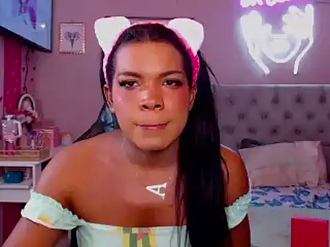 Snapshot of alexa_rodriicum chatting on May 2, 2026, 3:17 pm alexa rodriicum online show from May 2, 2026, 3:17 pm
