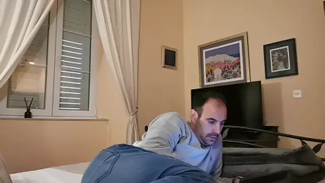 Snapshot of Lucas1andOnly4Girl chatting on February 28, 2026, 2:18 pm Lucas1andOnly4Girl online show from February 28, 2026, 2:18 pm