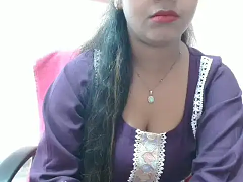 LovingPihu online show from January 27, 2025, 5:36 am