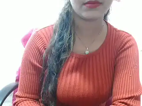 LovingPihu online show from January 30, 2025, 4:58 am