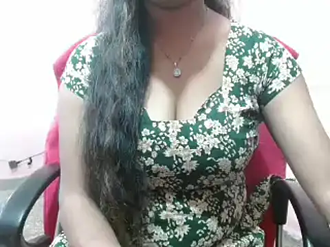 LovingPihu online show from February 4, 2025, 8:56 am