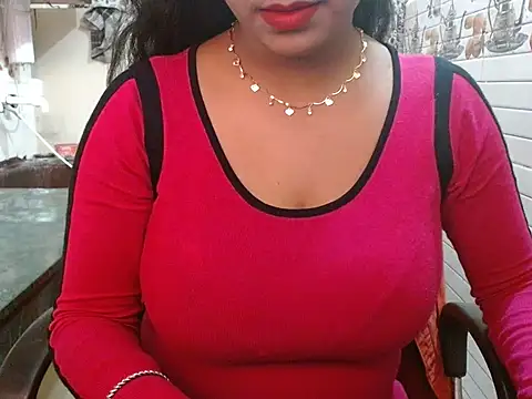 LovingPihu online show from December 2, 2025, 5:35 am