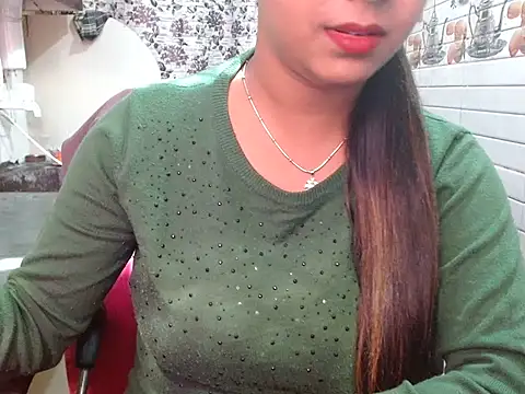 LovingPihu online show from February 6, 2026, 7:12 am