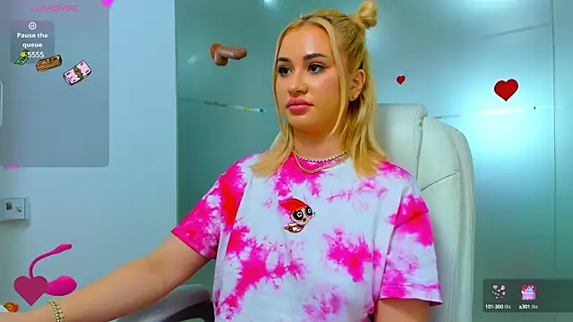 sassy madeline online show from January 31, 2025, 6:47 pm