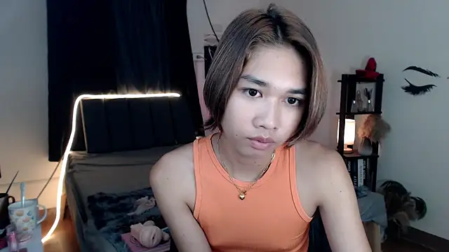 Snapshot of SweetCumFrancine chatting on April 22, 2026, 6:09 pm SweetCumFrancine online show from April 22, 2026, 6:09 pm