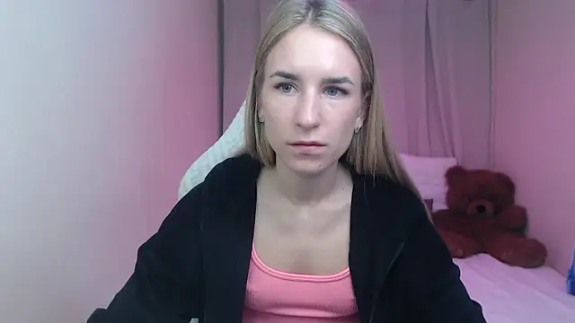 DeboraHorny online show from May 3, 2026, 6:52 am