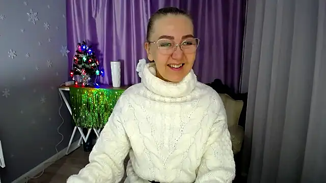queen a n i online show from December 16, 2024, 5:49 am