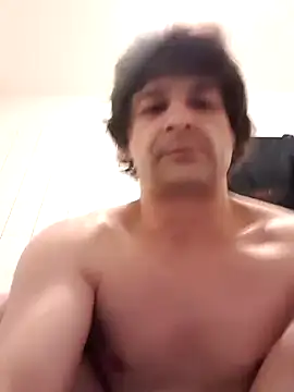 Snapshot of Bigdede3465 chatting on February 1, 2025, 5:07 am Bigdede3465 online show from February 1, 2025, 5:07 am