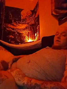 BluestBalls710 online show from December 16, 2025, 9:25 am