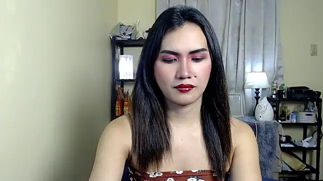 Snapshot of beatrice_21 chatting on September 21, 2025, 4:03 am beatrice 21 online show from September 21, 2025, 4:03 am