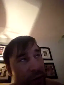 Snapshot of TheHellBilly chatting on May 4, 2026, 11:39 am TheHellBilly online show from May 4, 2026, 11:39 am