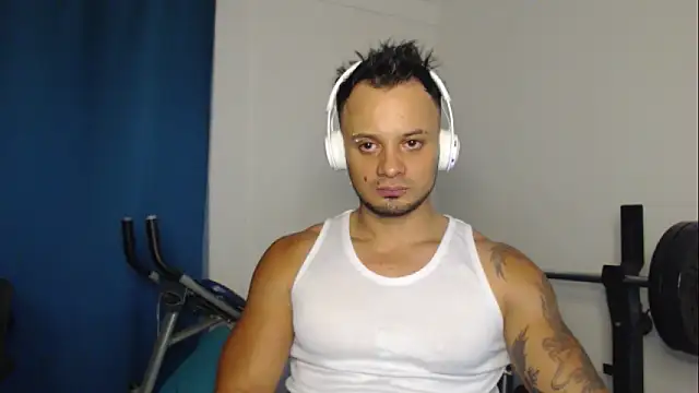 JacobJamess online show from September 28, 2025, 10:48 pm