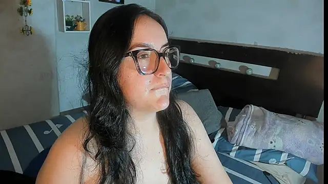 Snapshot of Cherry_jhoana chatting on October 16, 2025, 2:23 am Cherry jhoana online show from October 16, 2025, 2:23 am