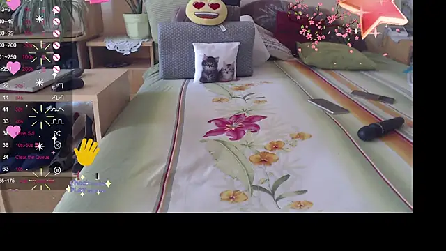 Margaret-milf online show from March 1, 2025, 9:51 am