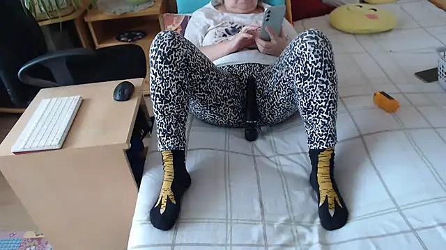 Margaret-milf online show from January 9, 2026, 9:56 am